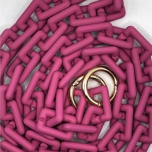 Crossbody length acrylic rubber coated chunky chain link strap for bags